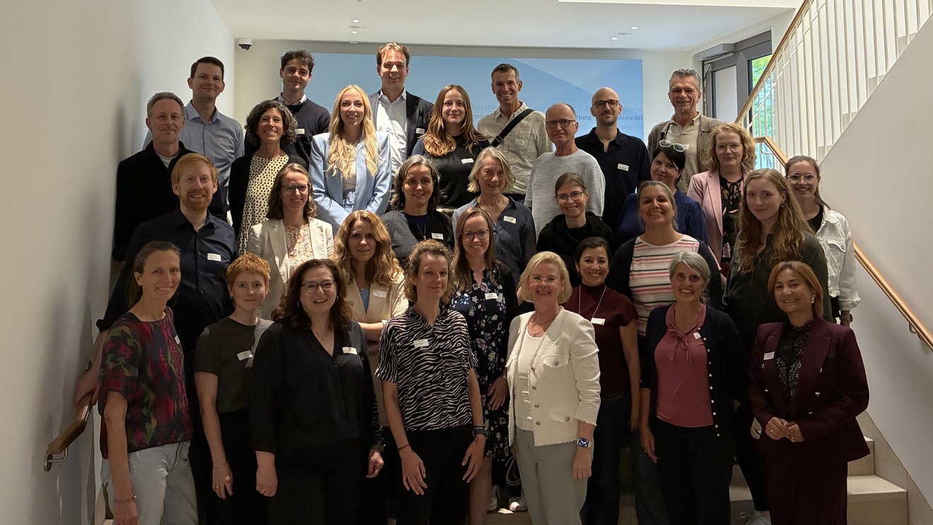 2026-09-28_Gruppenfoto_CEND_Bertelsmann_Berlin
